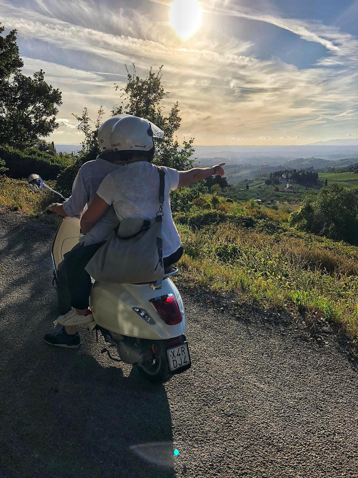 Tuscany Sunset Vespa Tour